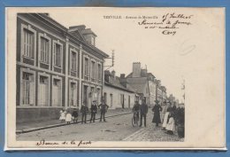76 - YERVILLE --  Avenue De Motteville - Yerville