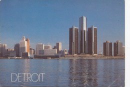 ZS42659 Detroit A View Of Detrits Dramatic View  2   Scans - Detroit