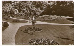 REAL PHOTOGRAPHIC POSTCARD - The Floral Clock & Gardens, SOUTHPORT - Lancashire. - Southport