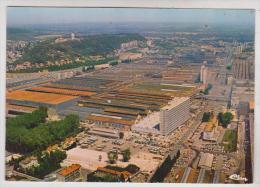 CPM DPT 25 SOCHAUX MONTBELIARD, VUE AERIENNE, LES USINES PEUGEOT - Sochaux