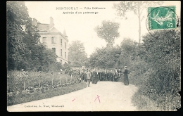 95 MONTSOULT / Villa Béthanie, Arrivée D'un Patronage / - Montsoult
