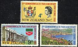 NEW ZEALAND COMMONWEATH CONFERENCE BUILDING LANDSCAPE QEII HEAD SET OF 3 STAMPS 1965 MHD SG835-7 READ DESCRIPTION !! - Ongebruikt