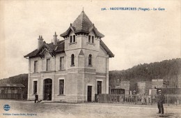 BROUVELIEURES LA GARE ANIMEE WAGONS BOIS ANIMEE - Brouvelieures