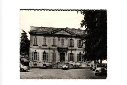 VIVIERS SUR RHONE ,MAIRIE ;HOTEL ROQUEPLANE ,BEAU PLAN RENAULT 4CV ,ARONDE,R8.  REF 35561 - Viviers