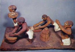 Torino - Museo Egizio - Figurine In Legno Di Cucinieri - Formato Grande Non Viaggiata - S - Musei
