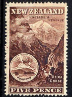 New Zealand #77 Mint Hinged 5p Otira Gorge & Mt. Ruapehu From 1898 - Nuovi