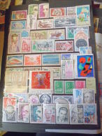 FRANCE ANNEE COMPLETE  NEUVE SANS CHARNIERE 1974 - 1970-1979