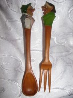 Vintage ANRI Hand Carved Wood Salad Fork & Spoon Laughing Couple - Cuillers