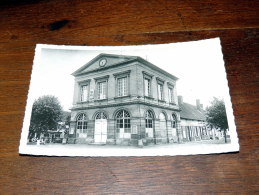 Carte Postale Ancienne : NOAILLES : La Mairie - Noailles