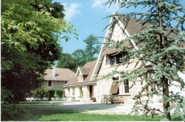 PIERREFITTE SUR AIRE 55 - THILLOMBOIS - Auberge Les Ecuries Du Château - (Photo) -G-3 - Pierrefitte Sur Aire