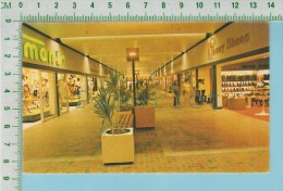 Manitoba Canada ( The Mail At The City Center Shopping   Thompson ) Cpm Post Card Carte Postale 2 Scans - Thompson