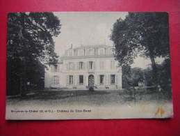 CPA  91 BRUYERES LE CHATEL  CHATEAU DU CLOS BARET      VOYAGEE ATTENTION ETAT MOYEN - Bruyeres Le Chatel