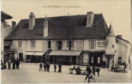 - 42 - LA PACAUDIERE - Le Petit Louvre - - La Pacaudiere
