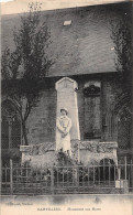 55. DAMVILLERS.  MONUMENT AUX MORTS. GROS PLAN. - Damvillers