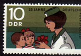 DDR     N° 1293    * *     Femme   Police - Polizei - Gendarmerie