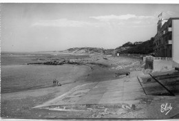 CPSM 64 GUETHARY LA PLAGE VERS BIARRITZ ET CASINO - Guethary