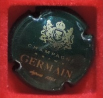 Capsule De Champagne -  Germain  - N°: 24 - Depuis 1898 - Vert Foncé Et Or  . - Germain