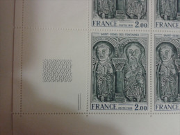 Bloc De 10 Timbres Neufs - Eglise Saint Genis Des Fontaines 1976 - Other & Unclassified