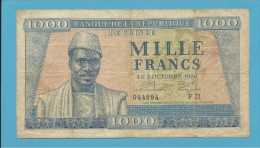 GUINEA - 1000 FRANCS - 02.10.1958 - P 9 - 189 X 105 - REPUBLIQUE DE GUINÉE - Guinee