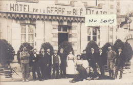 CHATEAUBRIANT : Devanture De L'Hôtel De "  LA GERBE De BLE"  Jean Marie DIAIS - Superbe Carte Photo ! - Châteaubriant