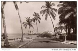 Au Plus Rapide Conakry Corniche Et Port - Guinea