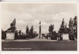 GUAYAQUIL (Ecuador-Equateur-Amérique) Plaza Del Centenario - VOIR 2 SCANS - - Ecuador