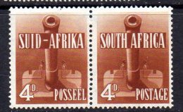 South Africa GVI 1941-6 War Effort 4d Orange-brown Joined Pair, Very Lightly Hinged Mint - Neufs