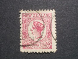 NOUVELLE - ZELANDE  ( O )  De  1873   "   VICTORIA  Dentelé  10      "     N° 37           1 Val . - Used Stamps