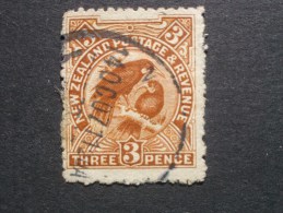 NOUVELLE - ZELANDE  ( O )  De  1898   "   Série  Courante  -  Huia , Oiseau Sacré        "     N° 74         1 Val . - Usati