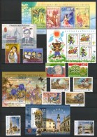 HUNGARY-2010. Full Year Set With Sheets  MNH!! Cat.Value :147EUR - Años Completos