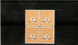 FRANCE VARIETES N° 709 ** Bloc De 4 Bord De Feuille Dentellé 3 Cotées - Ungebraucht