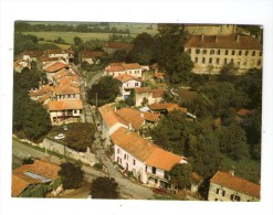 Cp ,restaurant , L´Auberge Du Village , à SAINT-MONT , Gers , M. Terré , Ed : Aérovue Diffusion , écrite - Restaurants