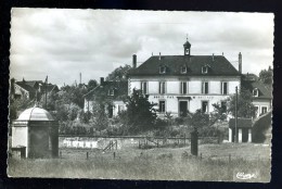 Cpsm Du 89  Courson Les Carrières L' Hospice   BOR9 - Courson-les-Carrières