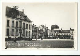 Turnhout - Stadhuis En Groote Markt - Turnhout