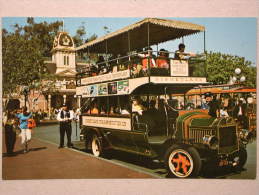 Disneyland, Omnibus - Disneyland