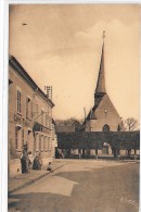 LESIGNY - Place De L'Eglise - Lesigny