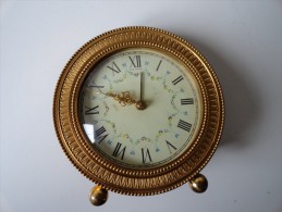 VINTAGE : PENDULETTE HOUR LAVIGNE - Clocks