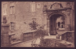 ECAUSSINNES - Vieux Château - Ecaussines Lalaing - Entrée De La Cour D'honneur // - Ecaussinnes