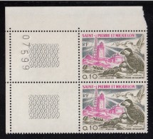 St Pierre Et Miquelon 1976 MNH Sc 444 Margin Pair 10c Gallantry Lighthouse, Atlantic Puffins - Ungebraucht