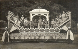 18 - LA GUERCHE - Carte Photo - Carnaval 1901 - La Guerche Sur L'Aubois