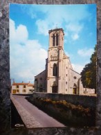 CHAILLE LES MARAIS  (85). L´EGLISE. ANNEE 1988 - La Chataigneraie