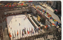 P4269 Rockefeler Plaza Skating Rink    New York City   USA Front/back Image - Plaatsen & Squares