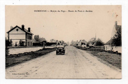 Dordives Vue De L'entree Du Pays Par La Route De Paris A Antbes Avec Automobile Ancienne Edit Gillet Garreau - Dordives