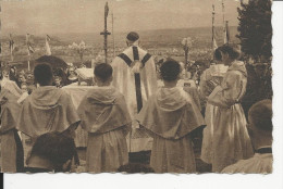 Vandoeuvre Premiére Messe  à Notre Dame Vierge Des Pauvres Par Mr Kerkhofs Eveque De Liege - Vandoeuvre Les Nancy