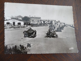 CPSM. Canet Plage. Boulevard Du Fond De Mer. Side Car - Canet Plage