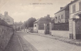 BRETIGNY Sur ORGE - Une Rue - Bretigny Sur Orge