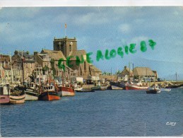 50 - BARFLEUR - LE PORT ET L' EGLISE - Barfleur