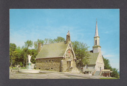 QUÉBEC - SHERBROOKE - BEAUVOIR - STATUE DE 1915 - CHAPELLE 1920 - L´ ÉGLISE 1945 ET SANCTUAIRE DE SACRÉ COEUR - Sherbrooke