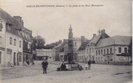 CRECY EN PONTHIEU, La Place Et Les Deux Monuments, Non Circulée - Crecy En Ponthieu