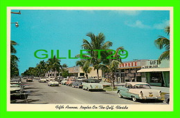 NAPLES-ON-THE-GULF, FL - PALM LINED BUSINESS SECTION FIFTH AVENUE ANIMATED WITH OLD CARS - - Naples